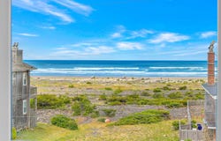 2385 OCEAN VISTA DR, Seaside, OR 97138