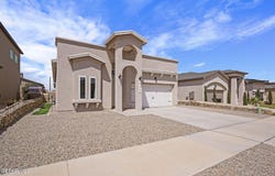 111 RUTH Trail, Sunland Park, NM 88008