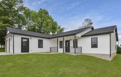 105 Hillcrest Drive, Danville, OH 43014