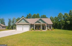 126 Chestnut, Commerce, GA 30529
