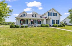 1860 MAYFIELD Road, Chatham, IL 62629