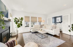 903 N Vail Avenue, Arlington Heights, IL 60004