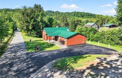 119 Meadowbrook Rd, Washingtn/Ruff Creek, PA 15370