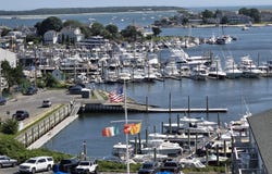 89 Lewis Bay Road, Hyannis, MA 02601