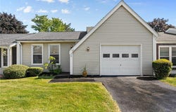 86 Springwood Drive, Webster, NY 14580