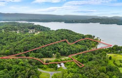 1370 Flat Woods Road, Dandridge, TN 37725