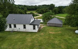 500 Smith Road, Postville, IA 52162
