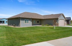 326 wilder, Vermillion, SD 57069