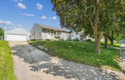 1269 Scott Avenue, Waterloo, IA 50701