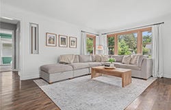 6808 Clinton Avenue, Richfield, MN 55423