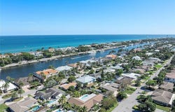 3560 NE 30th Ave, Lighthouse Point, FL 33064
