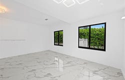 1683 NE 168th St, North Miami Beach, FL 33162