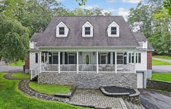 100 Monroe Court, Weatherly, PA 18255