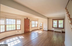 213 BERLIN Road N, LINDENWOLD, NJ 08021