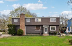 36963 N Green Bay Road, Beach Park, IL 60087