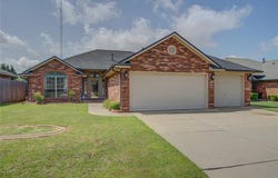 2900 SE 97th Street, Moore, OK 73160