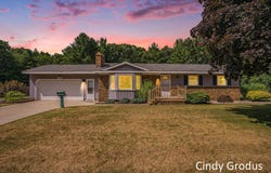 2085 E 95th Street, Newaygo, MI 49337