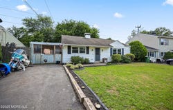 20 Dayton Road, Edison, NJ 08817