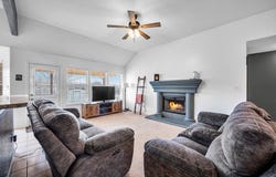 207 Deer Creek Drive, Alvord, TX 76225