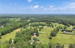 45 Farmstead Lane, Chattahoochee Hills, GA 30268