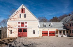 221 Atlantic Avenue, North Hampton, NH 03862