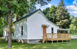 477 Knobview Dr, Lebanon Junction, KY 40150