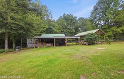 1041 Bus Stop Lane, Magnolia, MS 39652