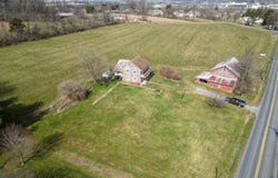 2101 KRAMER MILL ROAD, STEVENS, PA 17578