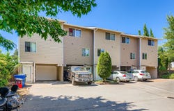 2174 MAPLEWOOD DR, Salem, OR 97306