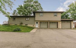 384 Wildcat Road, Platteville, WI 53818