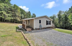 4157 Old Firetrail Rd, Huddleston, VA 24104