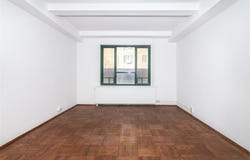 2120 E Tremont Avenue, Bronx, NY 10462
