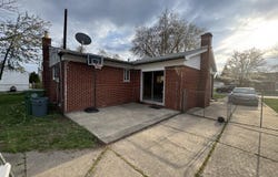 13497 Mark Street, Southgate, MI 48195
