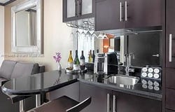 1437 Collins Ave, Miami Beach, FL 33139