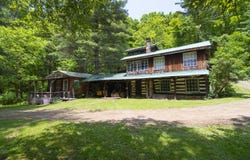 1413 Songbird Ln, Meadow Bridge, WV 25976
