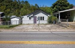 2232 N Main St, Hazard, KY 41701
