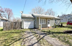 4587 Elyria Avenue, Lorain, OH 44055