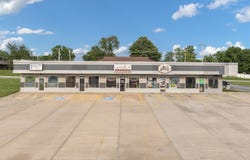 232 - 240 S Village Center Street, Nixa, MO 65714