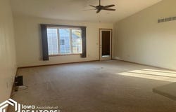 901 3rd Avenue S, Clear Lake, IA 50428