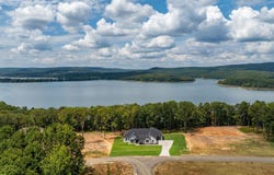 35 Elrod Drive, Greers Ferry, AR 72067