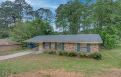 513 Torbet Drive, Homer, LA 71040
