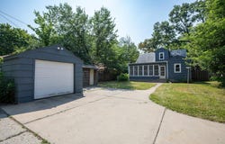 3620 Sheridan Avenue N, Minneapolis, MN 55412