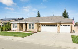 3428 E Grove, Visalia, CA 93292