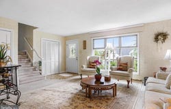 2433 GREENHILL ROAD, LANSDOWNE, PA 19050