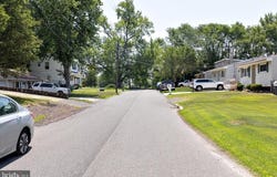 326 HILLCREST LANE, BLACKWOOD, NJ 08012