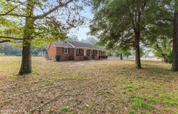 4846 General Howe Highway, Riegelwood, NC 28456