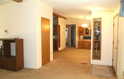 210 N MOUNTAIN Blvd, MountVernon, OR 97865