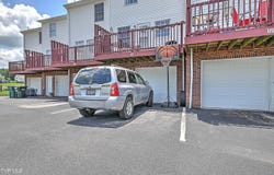 527 Beaverview Drive, Bristol, VA 24201