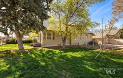 803 4th St. South, Nampa, ID 83651