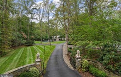 536 SPRINGVALE Road, GREAT FALLS, VA 22066